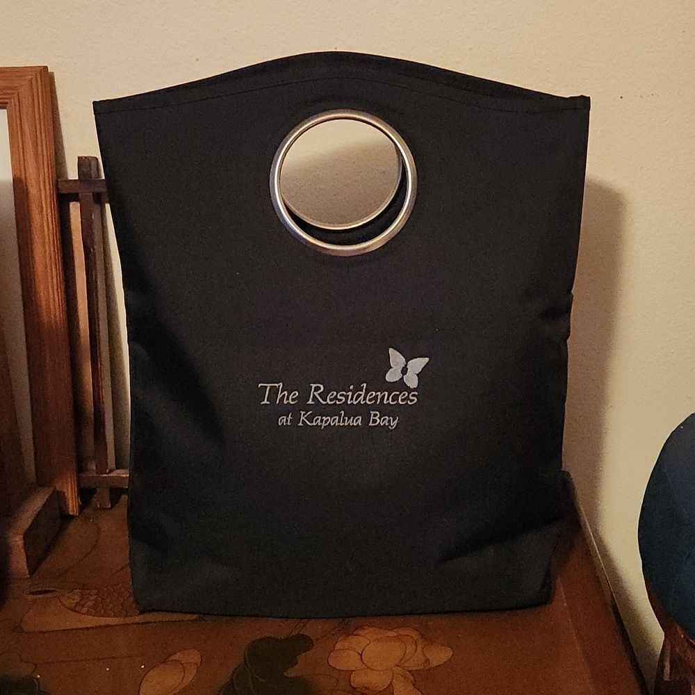 Vintage Kapalua Bay Tote Bag